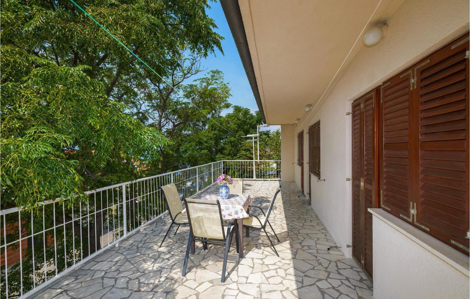 3 Bedroom Beautiful Apartment In Senj Senj  Exterior foto